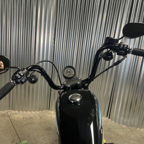 2019 Harley-Davidson® Iron 1200™ Vivid Black thumb 0