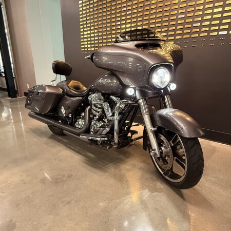 2015 Harley-Davidson® Street Glide® Special Charcoal Pearl thumb 1
