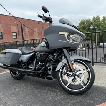 2026 Harley-Davidson® Road Glide™ FLTRX thumb 0