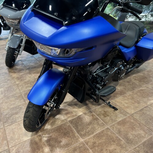  2026 Harley-Davidson® Road Glide® thumb 2