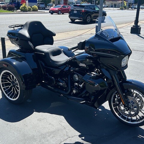 FLHLT 2026 Street Glide 3 Limited thumb 2