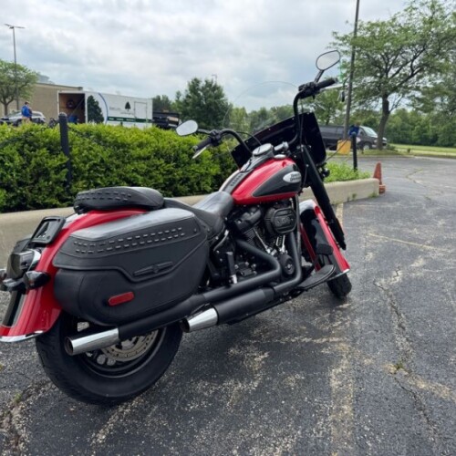 Harley-Davidson® Heritage Classic 114 2022 FLHCS REDLINE RED/BLK W/PS thumb 3