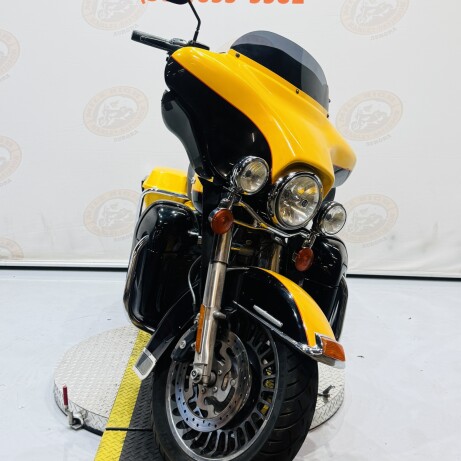 2013 Electra Glide® Ultra Limited FLHTK thumb 0