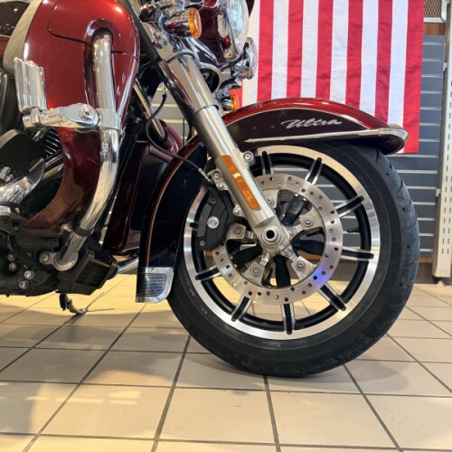 2014 H-D FLHTCU Electra Glide® Ultra Classic® 103ci thumb 3