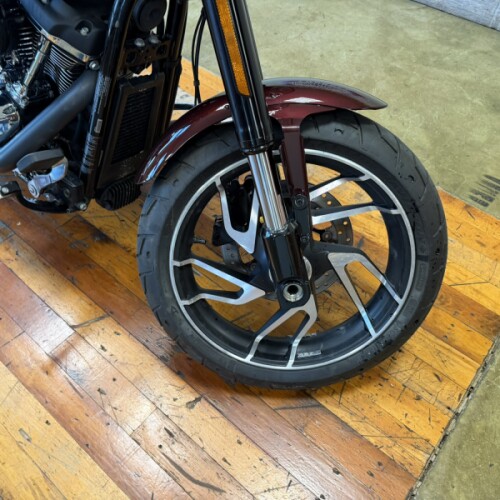2018 Harley-Davidson® Sport Glide™ Twisted Cherry thumb 0