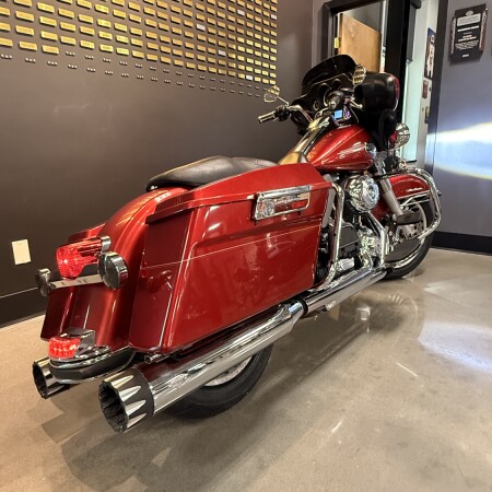 2012 Harley-Davidson® Electra Glide® Classic Ember Red Sunglo thumb 0