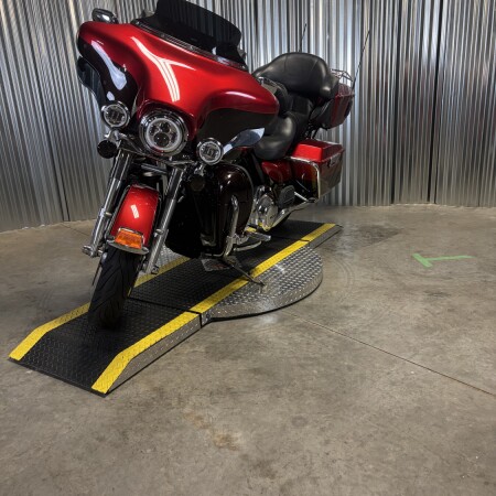 2012 Harley-Davidson® Electra Glide® Ultra Limited EMBR RED/MERLOT W/ PINSTRIP thumb 0
