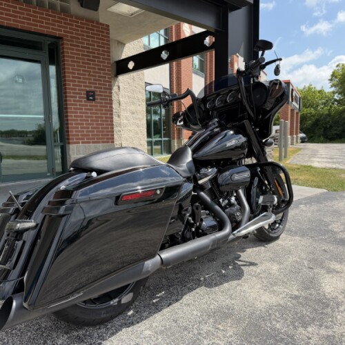 FLHXS 2020 Street Glide® Special thumb 3