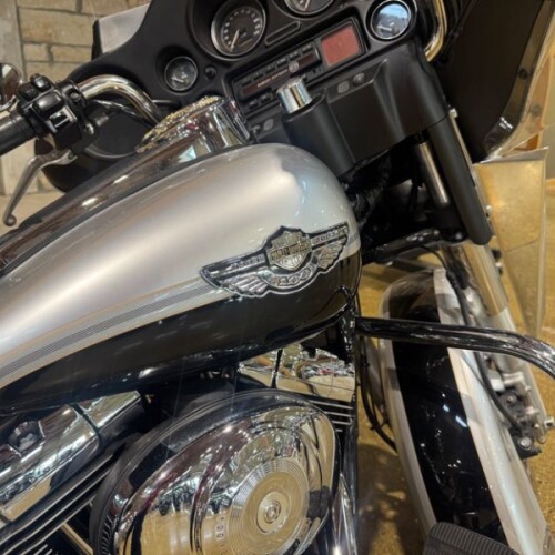 FLHTC 2003 Electra Glide® Classic thumb 2