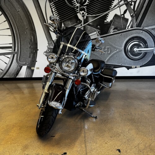 2021 Road King® FLHR thumb 0