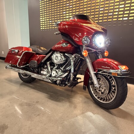 2012 Harley-Davidson® Electra Glide® Classic Ember Red Sunglo thumb 1