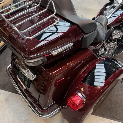 Tri Glide 2023 thumb 0