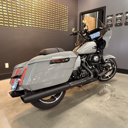 2025 Harley-Davidson® Road Glide® Billiard Gray thumb 0