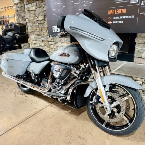 2026 FLHX - Street Glide thumb 3