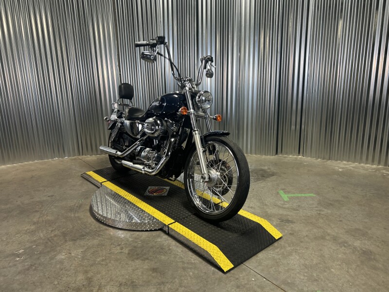 2009 Harley-Davidson® 1200 Custom DARK BLUE PEARL W/PINSTRIPE