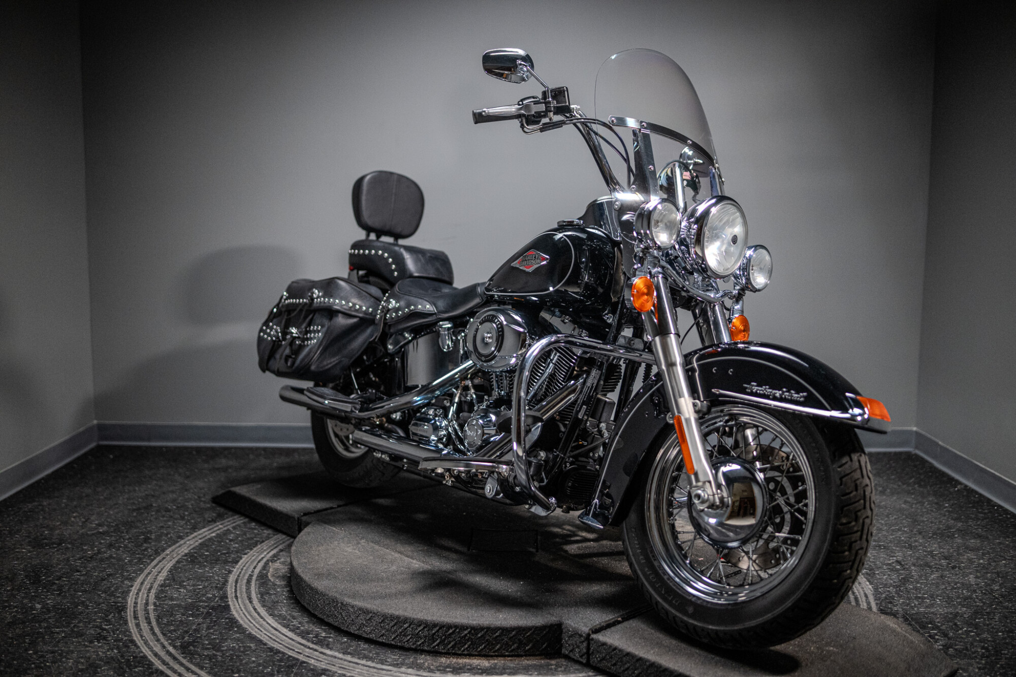 2014 Heritage Softail® Classic (FLSTC)