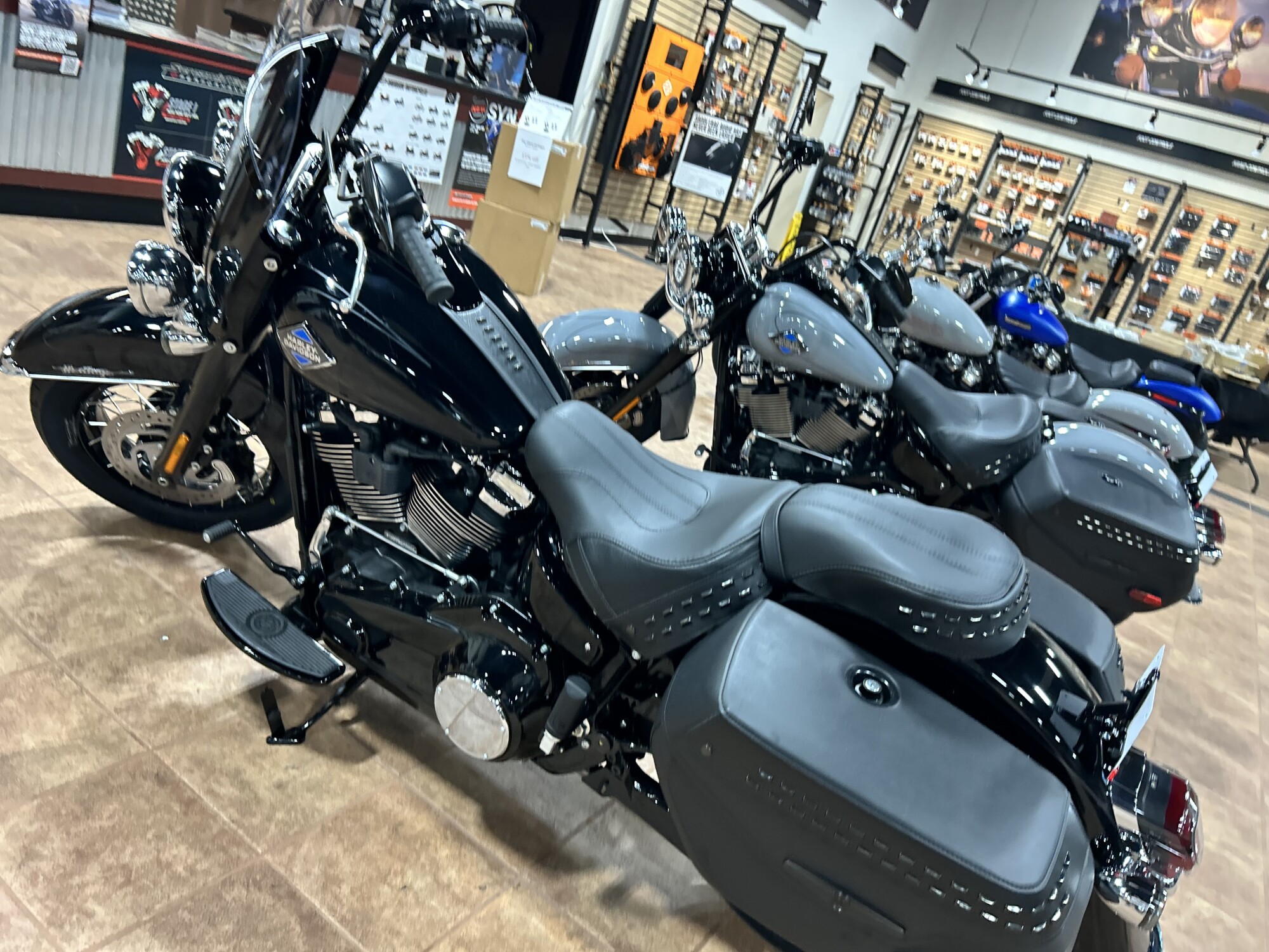 2026 Harley-Davidson® Heritage Classic®, photo 6