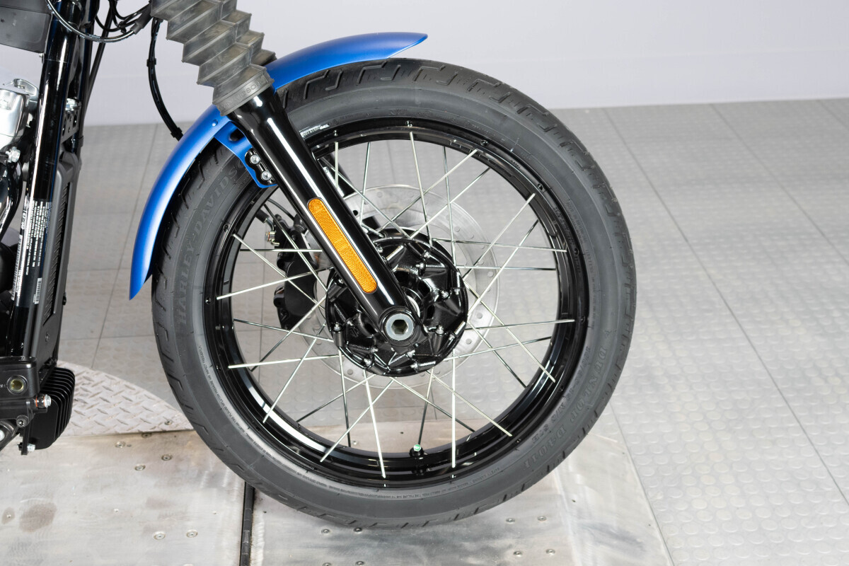 2026 Harley-Davidson® Street Bob® FXBB, photo 14