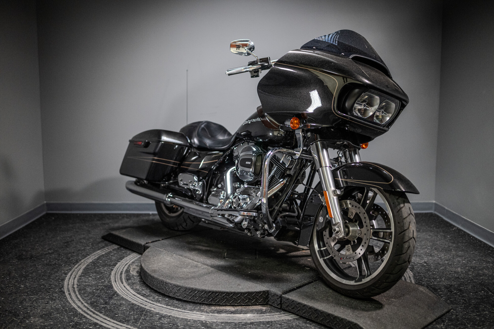 2016 Road Glide® Special (FLTRXS)