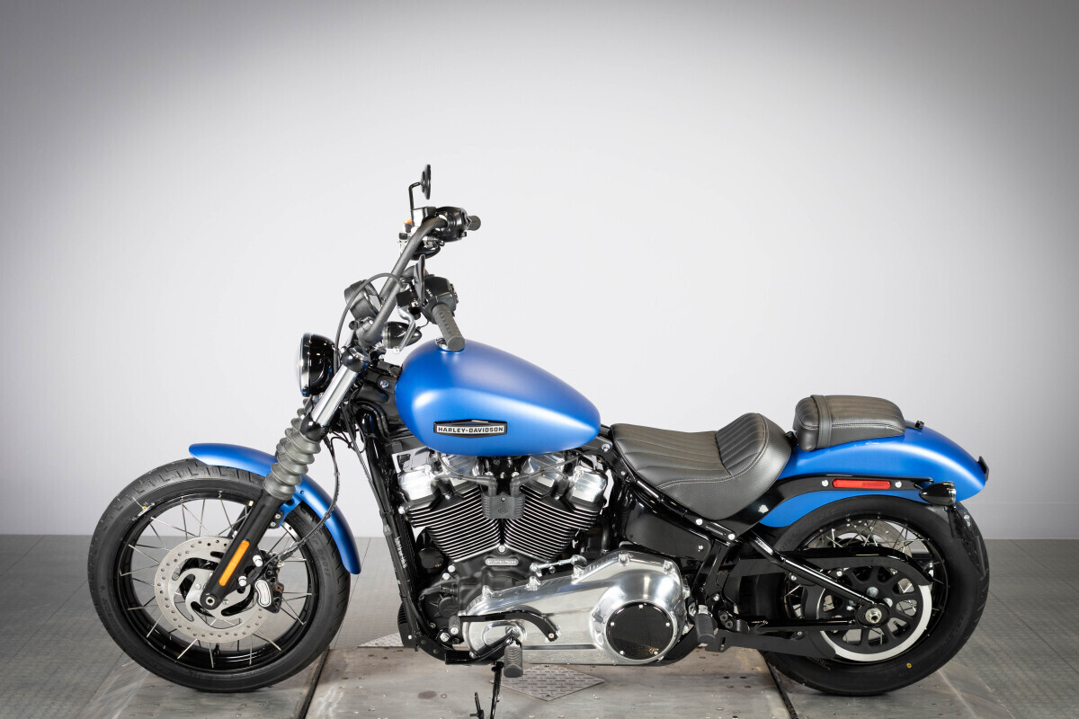 2026 Harley-Davidson® Street Bob® FXBB, photo 6