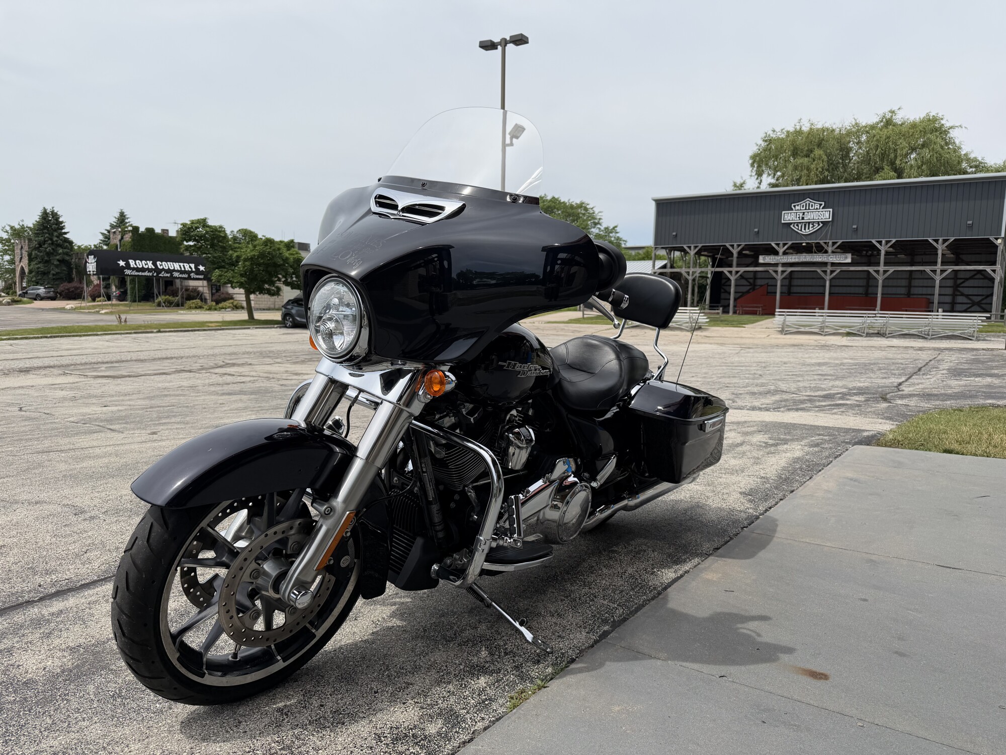 2020 Harley-Davidson Street Glide