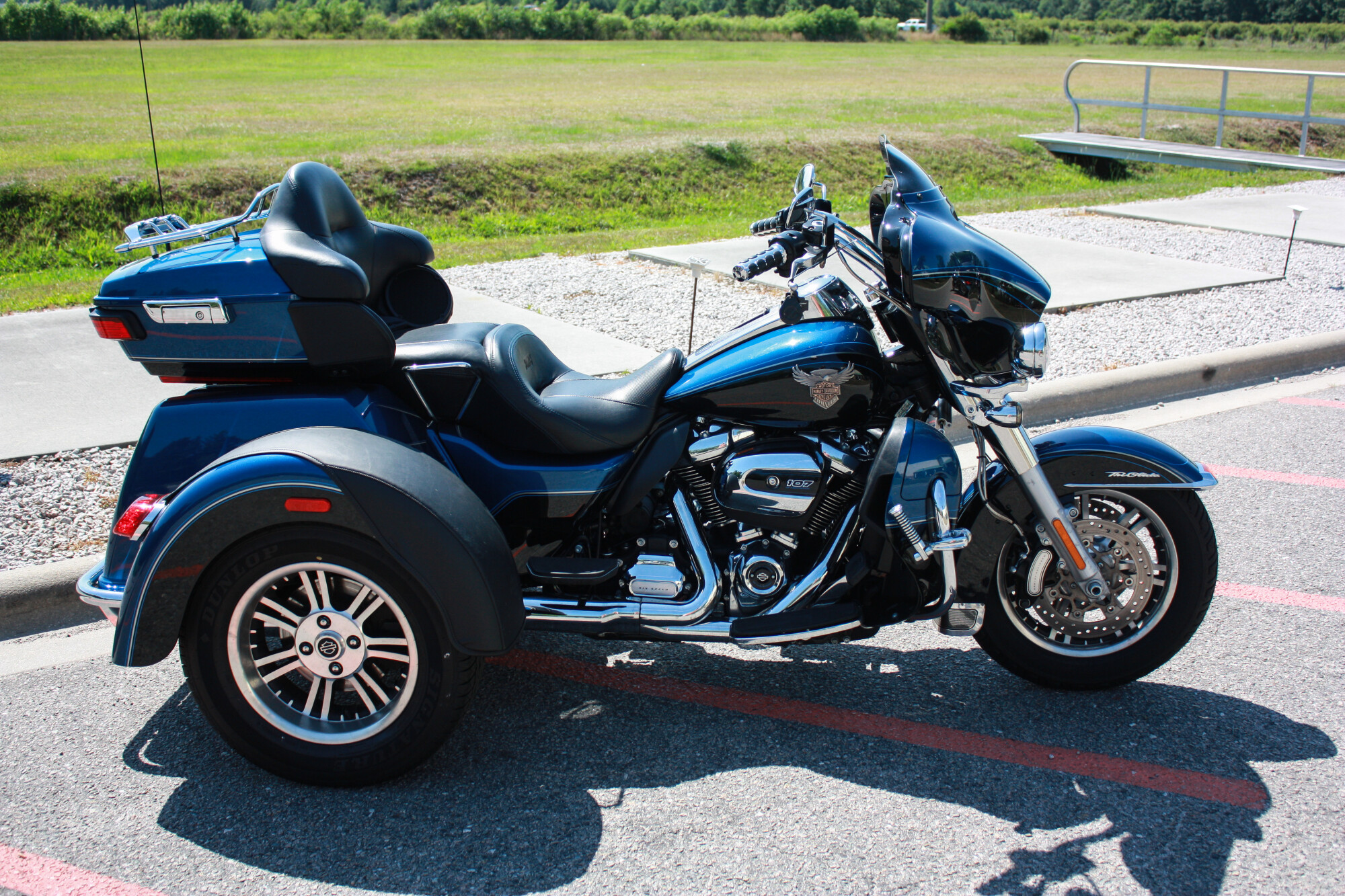 2018 Harley-Davidson® FLHTCUTG Tri Glide® Ultra