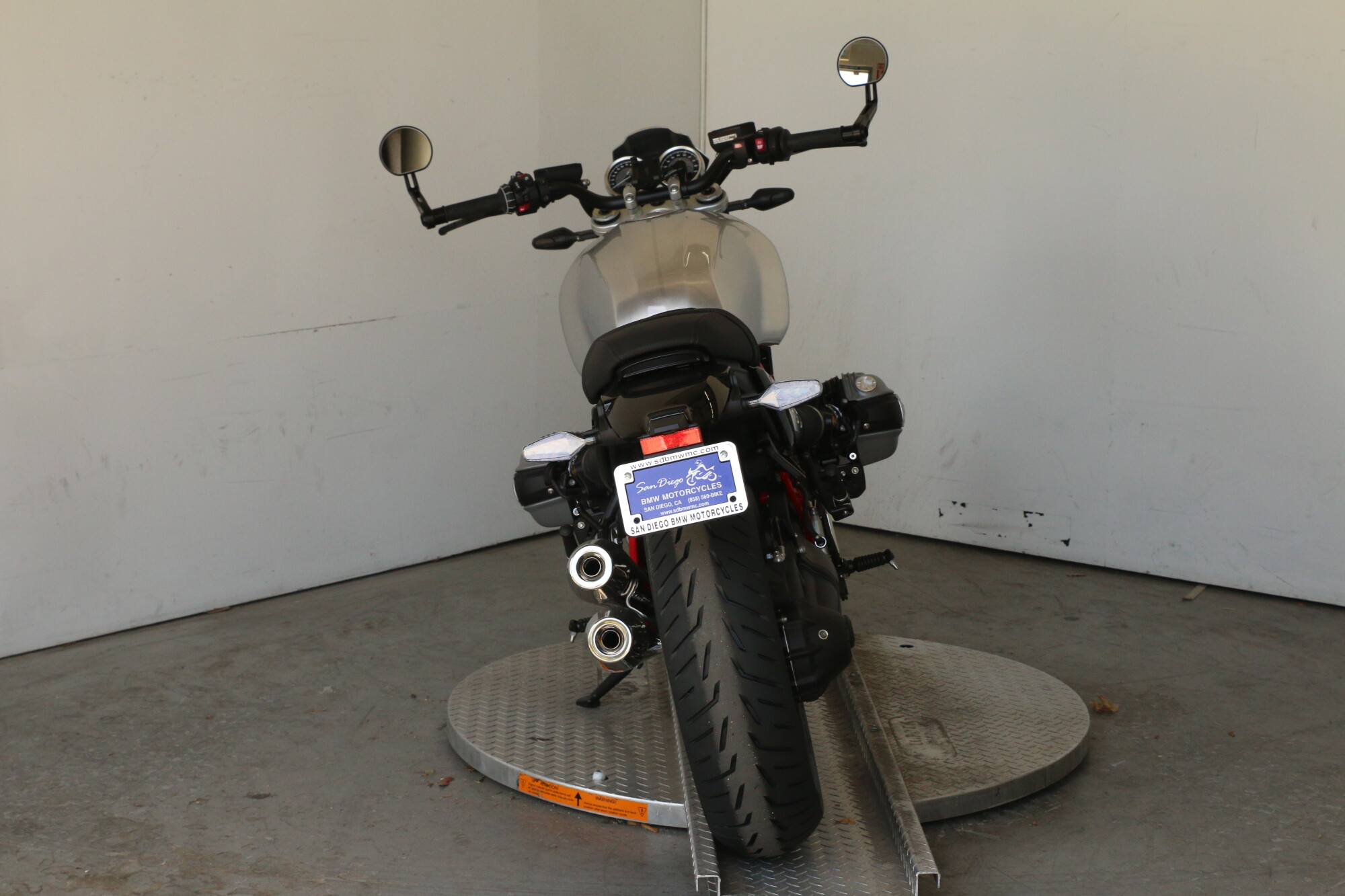 On Sale 2026 BMW R 12 nineT, photo 4