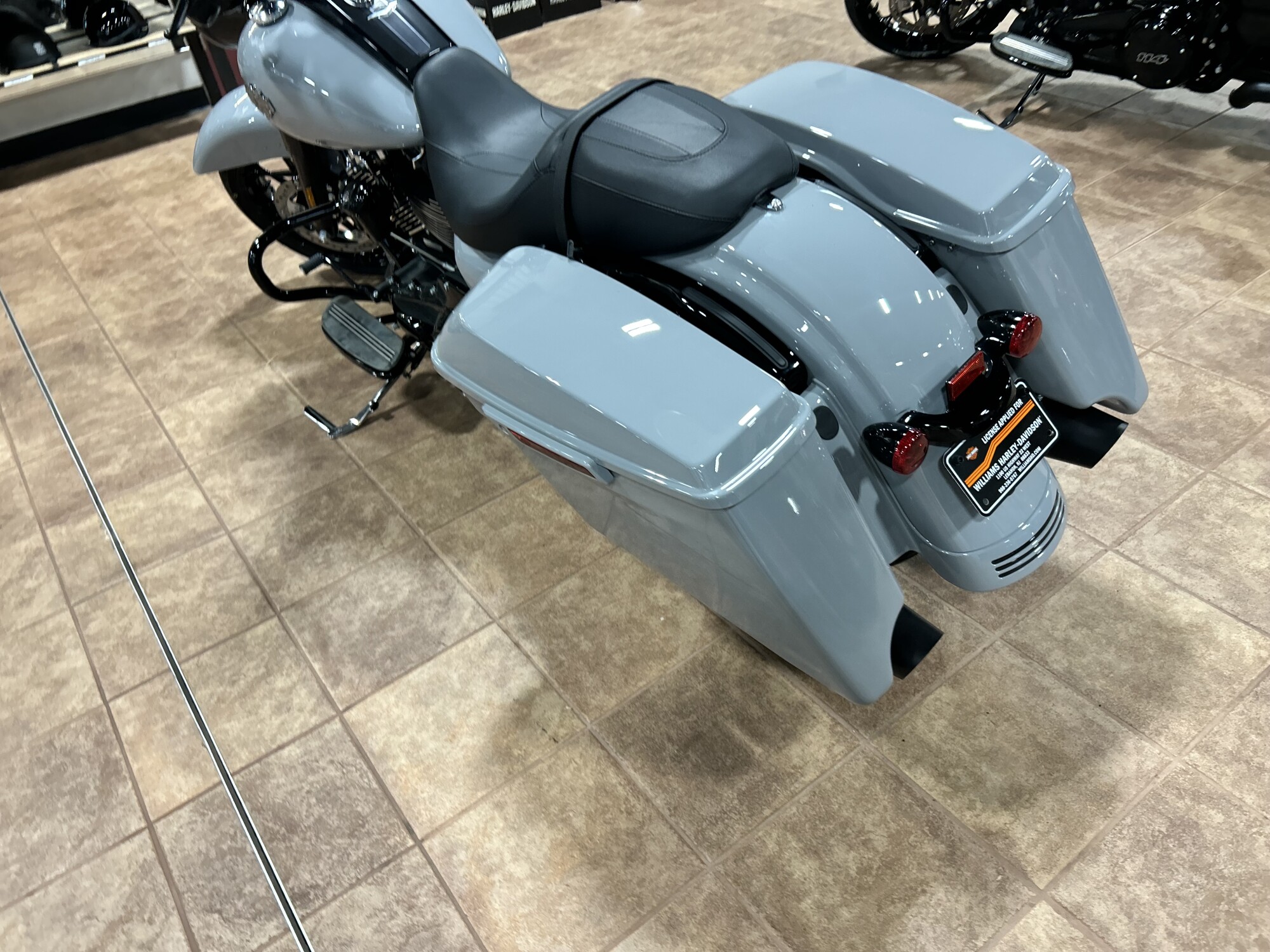 2025 Harley-Davidson® Road King™ Special, photo 9