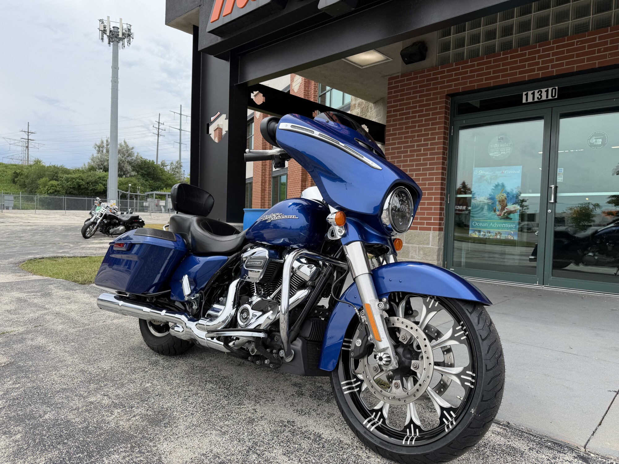2017 Harley-Davidson Street Glide Special