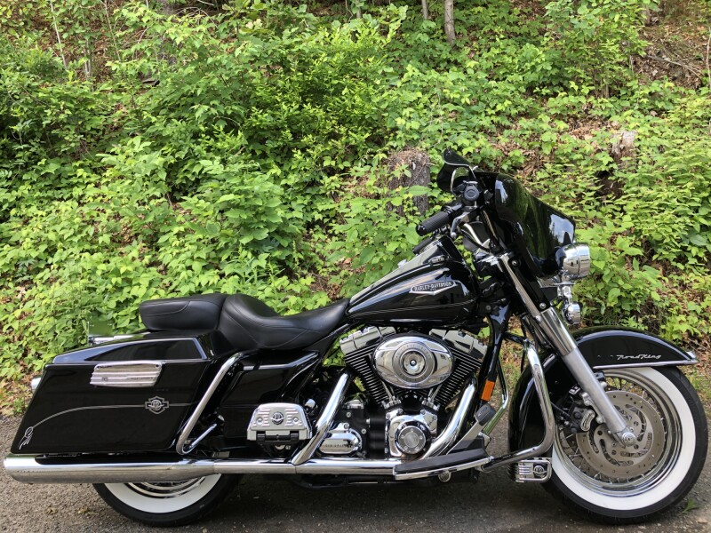 2007 Harley-Davidson® Road King® Classic Vivid Black