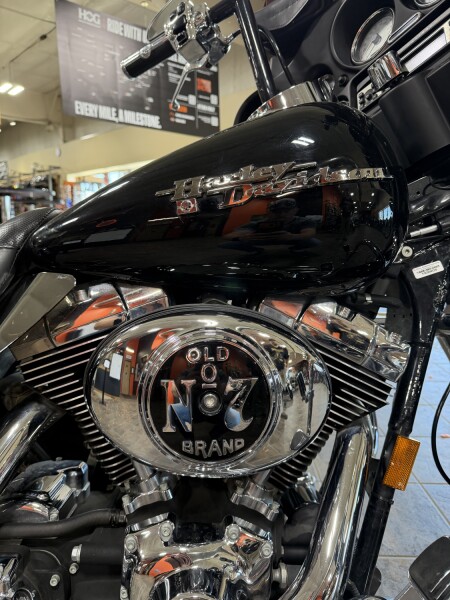 2006 Harley-Davidson® Street Glide® BLACK