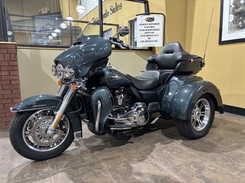 2020 Harley-Davidson® Tri Glide® Ultra Spruce
