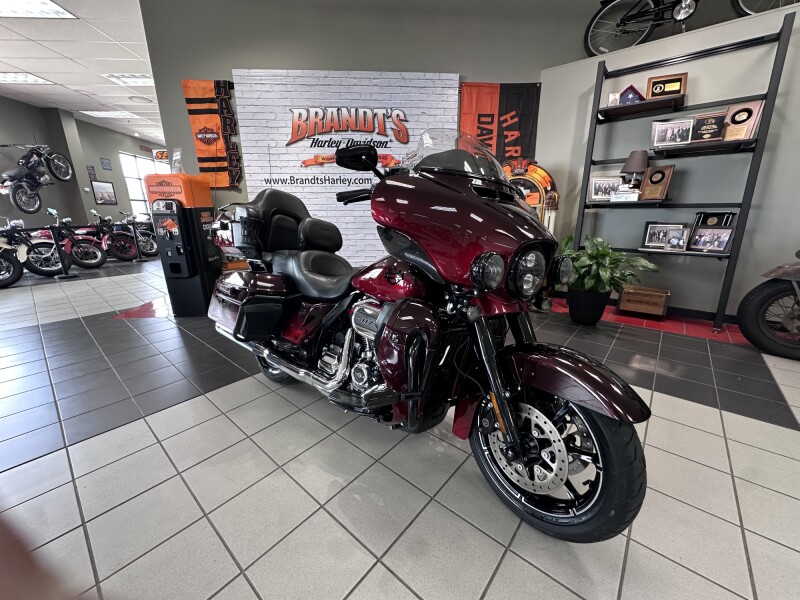 FLHTKSE 2018 CVO™ Limited