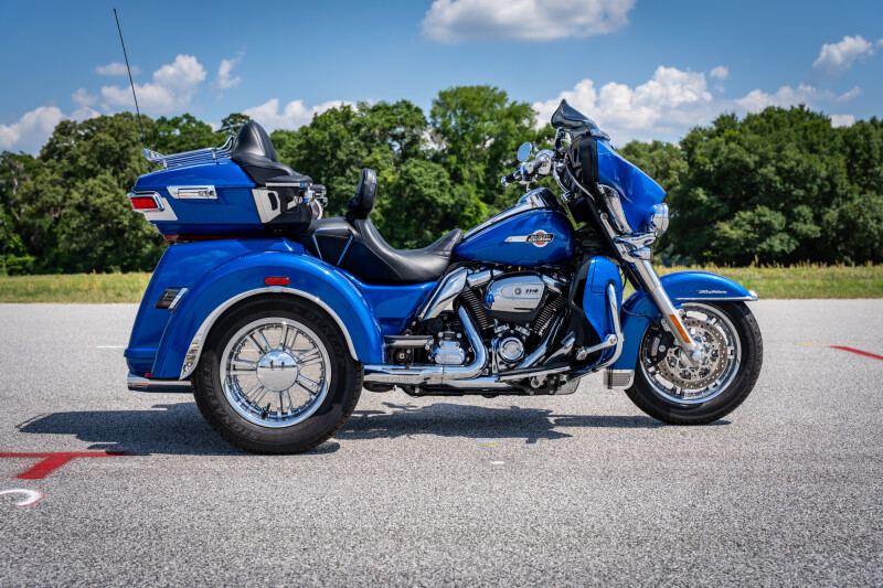 2024 Harley-Davidson Tri Glide Ultra FLHTCUTG