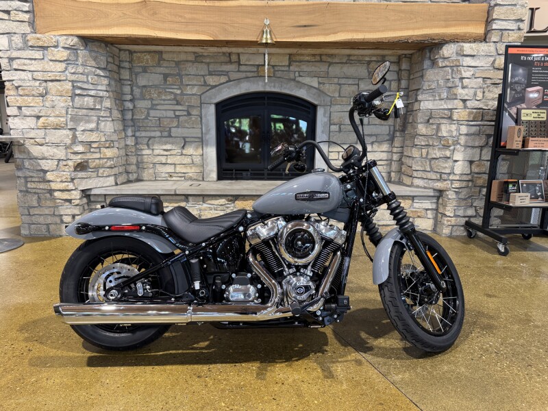 FXBB 2026 Street Bob®