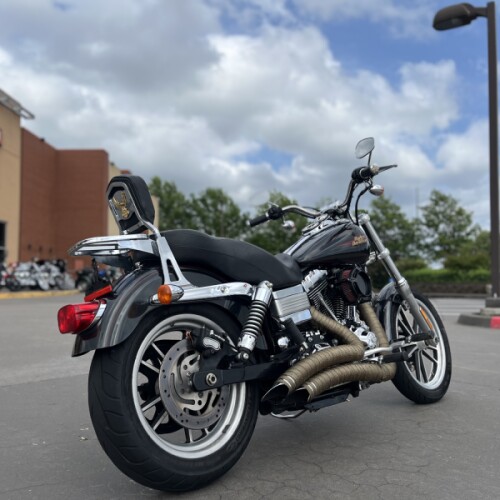 2009 Harley-Davidson® Dyna® Low Rider® BLACK PEARL 334997 thumb 2