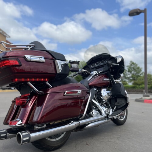 2015 Harley-Davidson® FLHTCUL Electra Glide® Ultra Classic® Low Mysterious Red Sunglow 642962 thumb 2