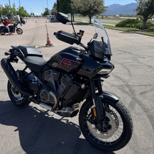 2026 Harley-Davidson® Pan America® 1250 Special Vivid thumb 3