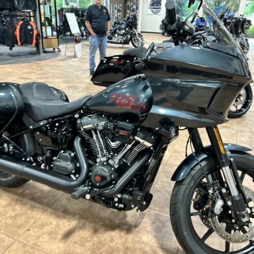  2025 Harley-Davidson® Low Rider™ ST thumb 2