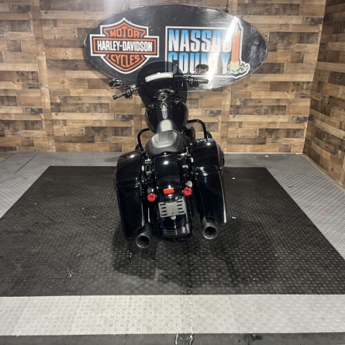 2017 Harley-Davidson® Road King® Special Vivid Black thumb 2