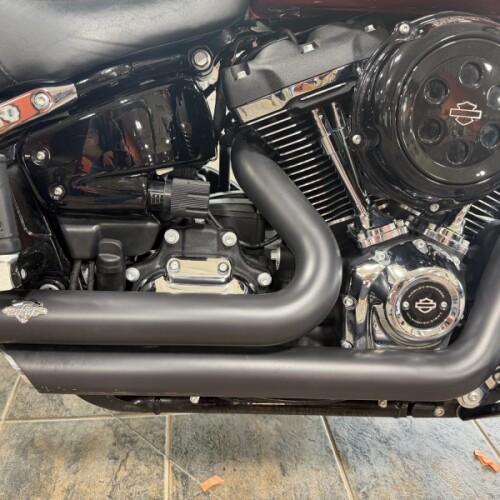 2019 Harley-Davidson® Sport Glide™ Wicked Red thumb 2