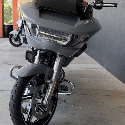 FLTRX 2026 Road Glide® thumb 1