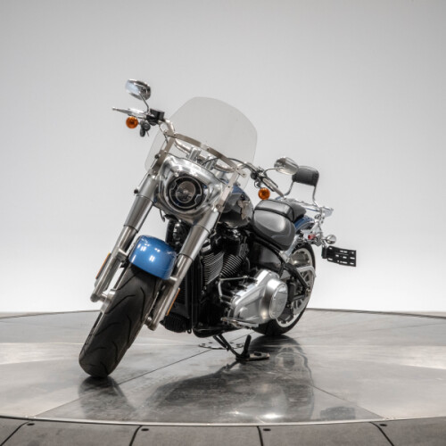 2018 HARLEY-DAVIDSON FLFBS FAT BOY 114 in Legend Blue/ Black thumb 1