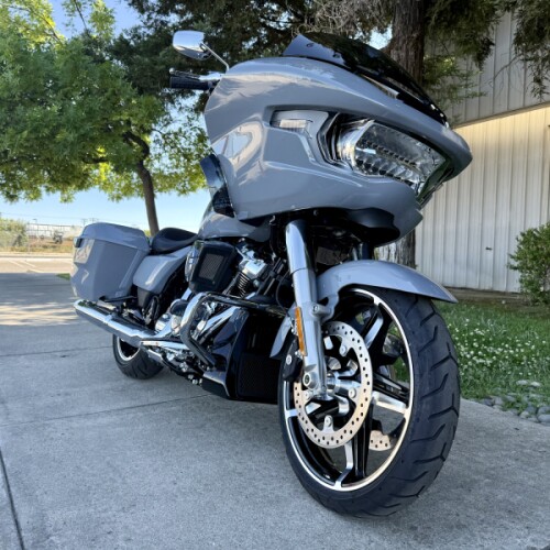 FLTRX 2026 Road Glide® thumb 3