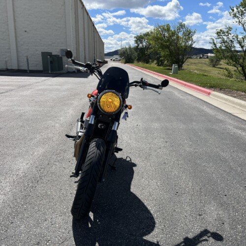 2013 Triumph Bonneville thumb 2