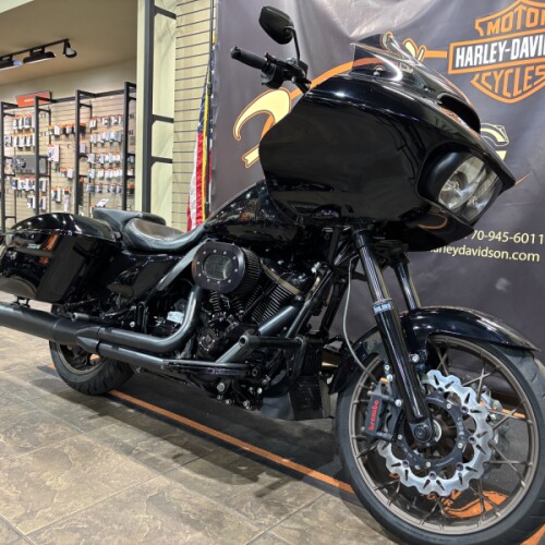 2022 Harley-Davidson® Road Glide® ST BLACK thumb 3
