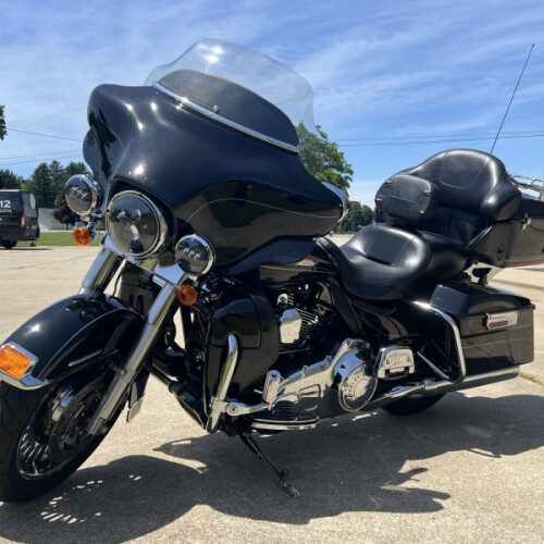 2013 Harley-Davidson® Electra Glide® Ultra Limited Vivid Black thumb 1