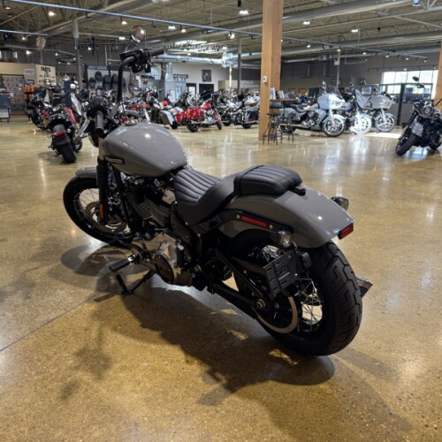 FXBB 2026 Street Bob® thumb 0