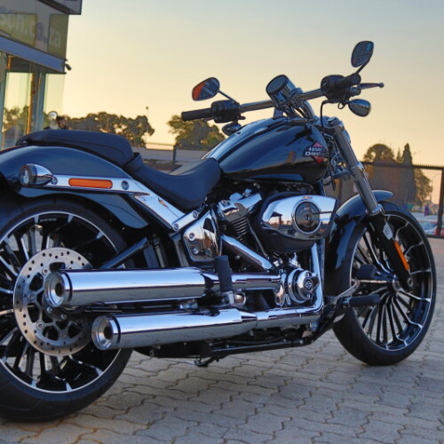 2025 Harley-Davidson® Breakout™ Midnight Firestorm thumb 0