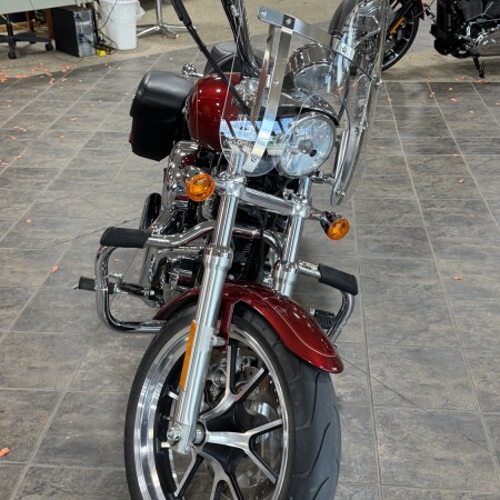 2016 Harley-Davidson® SuperLow® 1200T Velocity Red Sunglo thumb 3